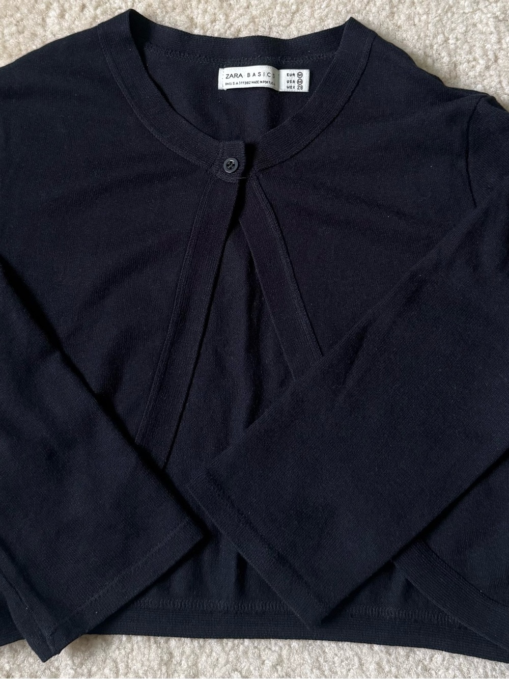 Zara !!!  Black Cropped Button Cardigan sweater size M 76% viscose 24% nylon